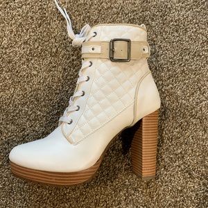 Women’s booties